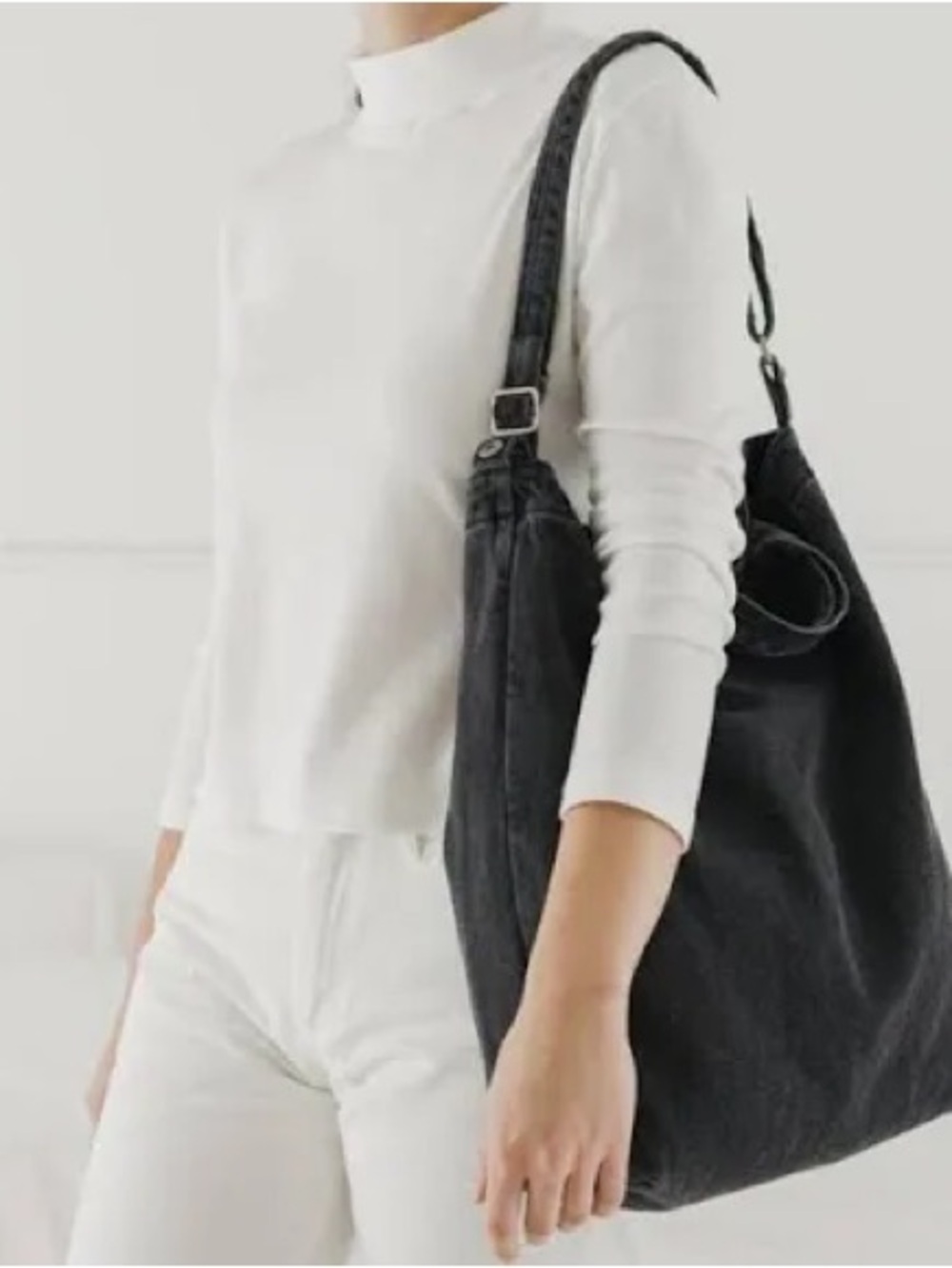 BAGGU Black Shoulder Tote with Adjustable Strap